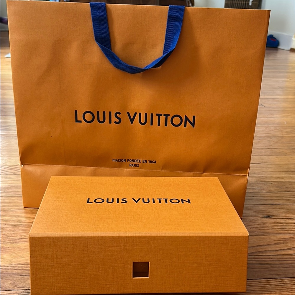 Louis Vuitton Orange box gifting Set
